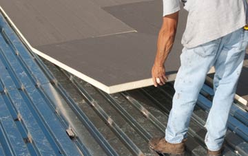 benefits of insulating Airmyn flat roofing
